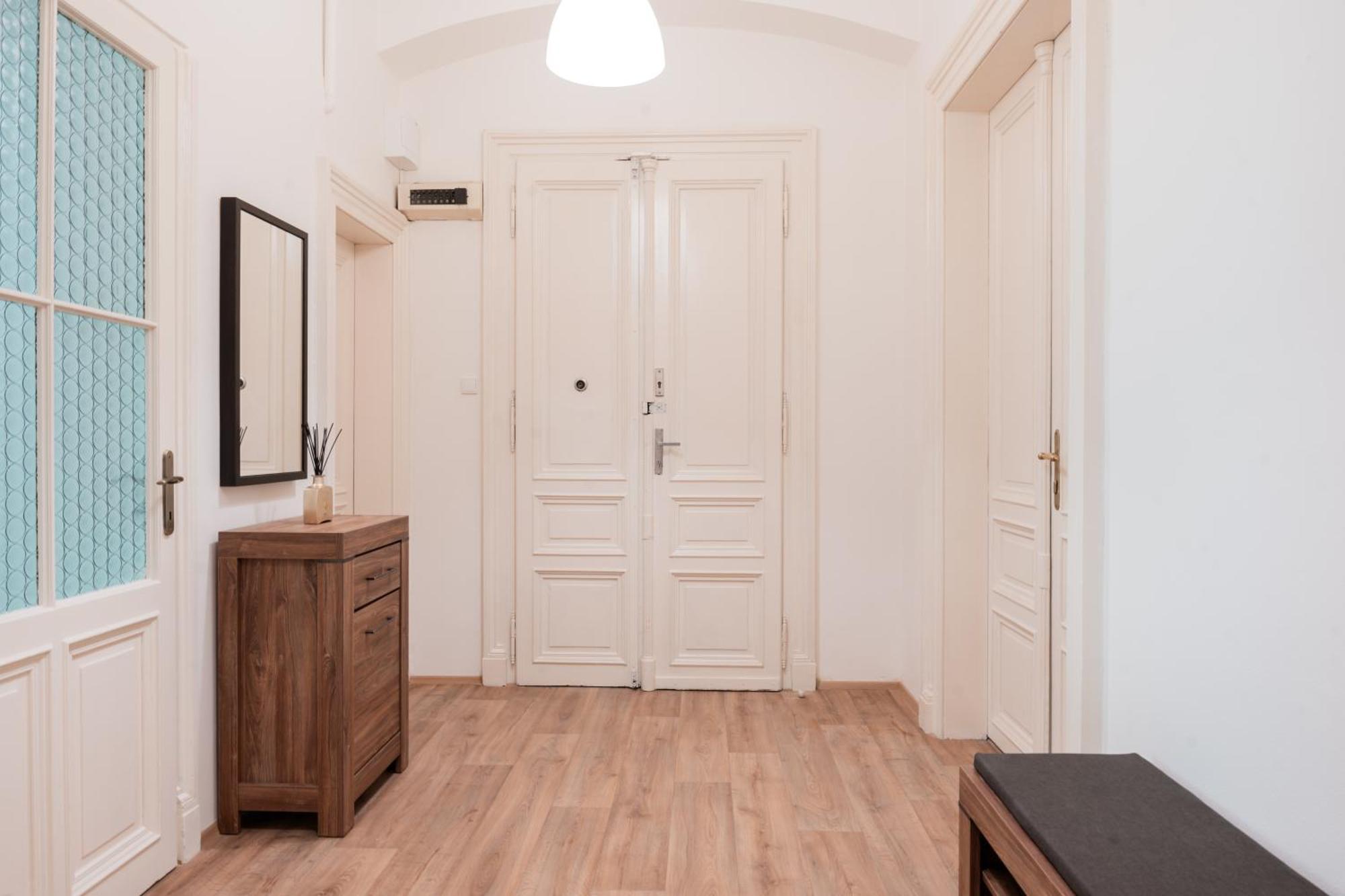 Wsp Petrin Garden Apartments プラハ エクステリア 写真