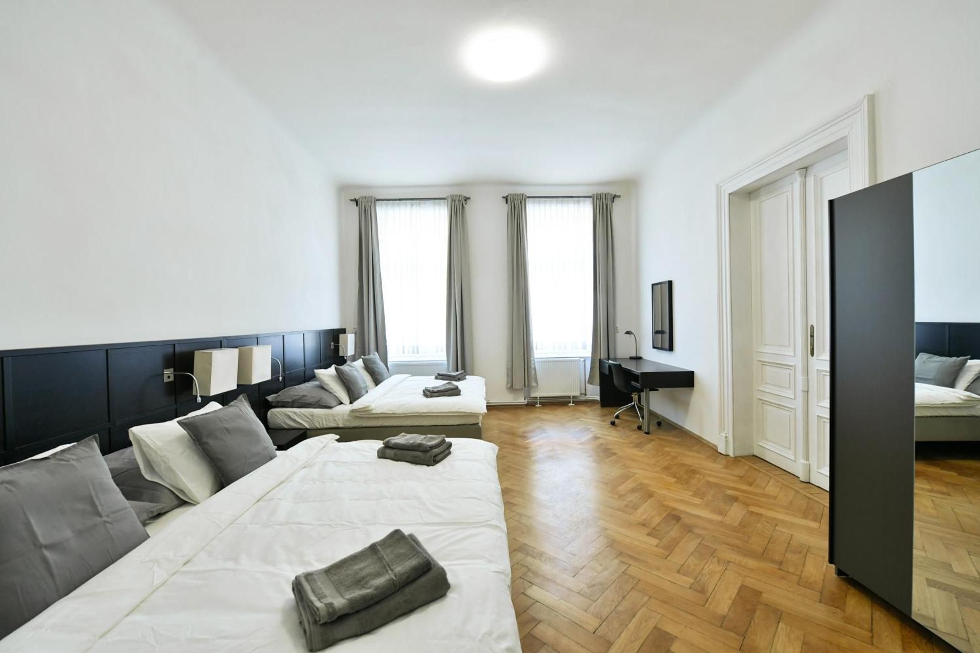 Wsp Petrin Garden Apartments プラハ エクステリア 写真