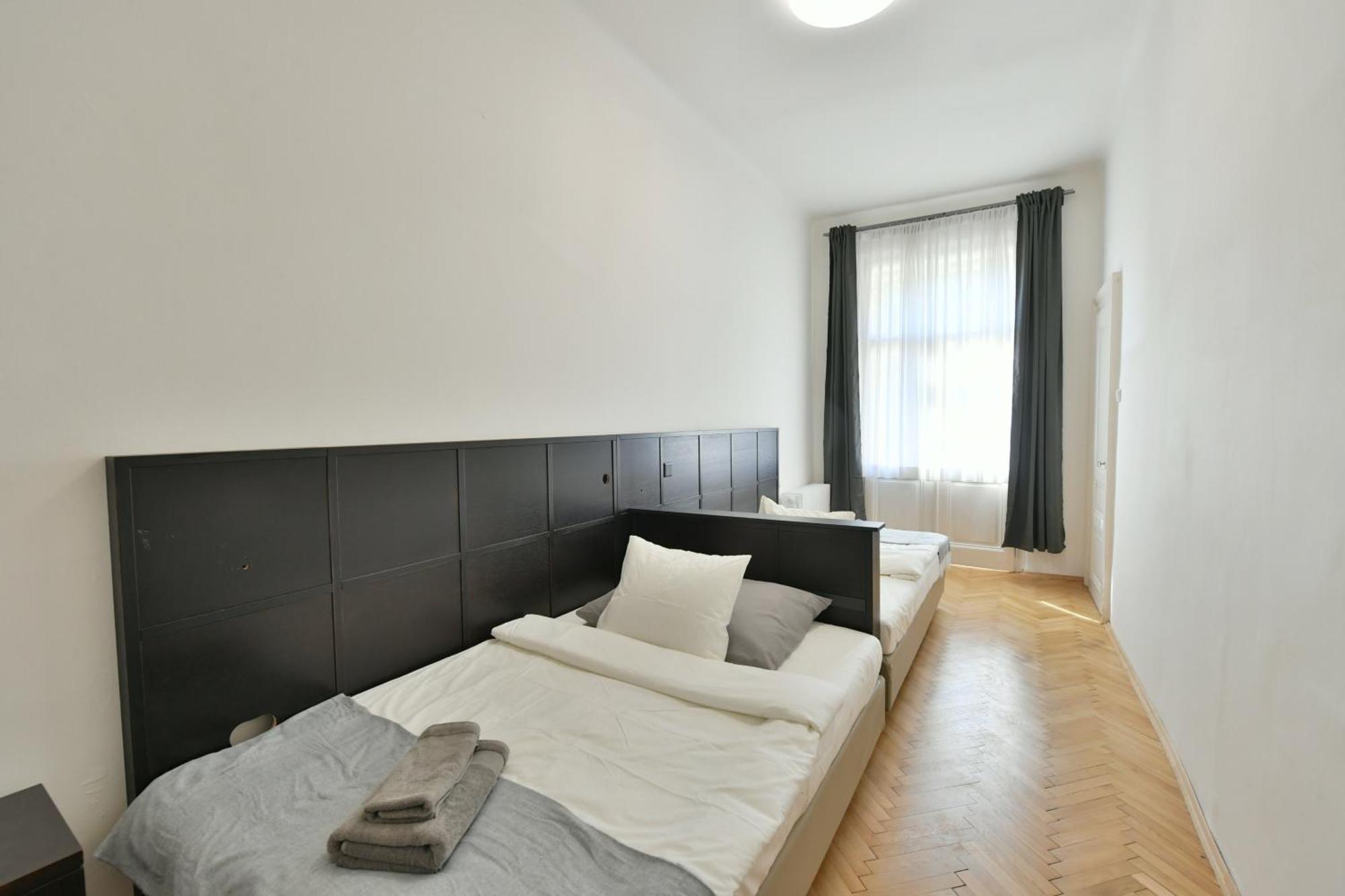 Wsp Petrin Garden Apartments プラハ エクステリア 写真